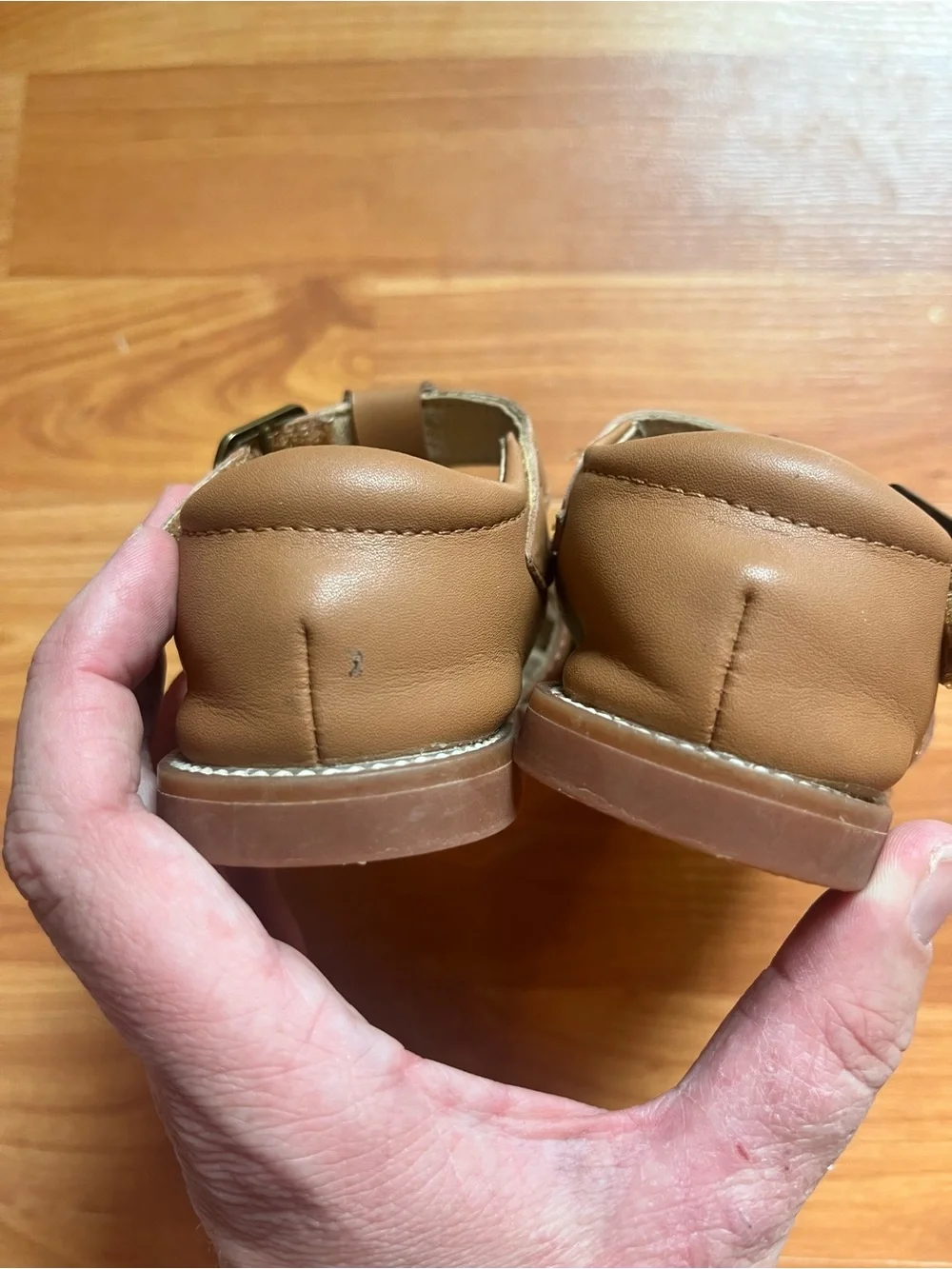 Felix & Flora tan strap